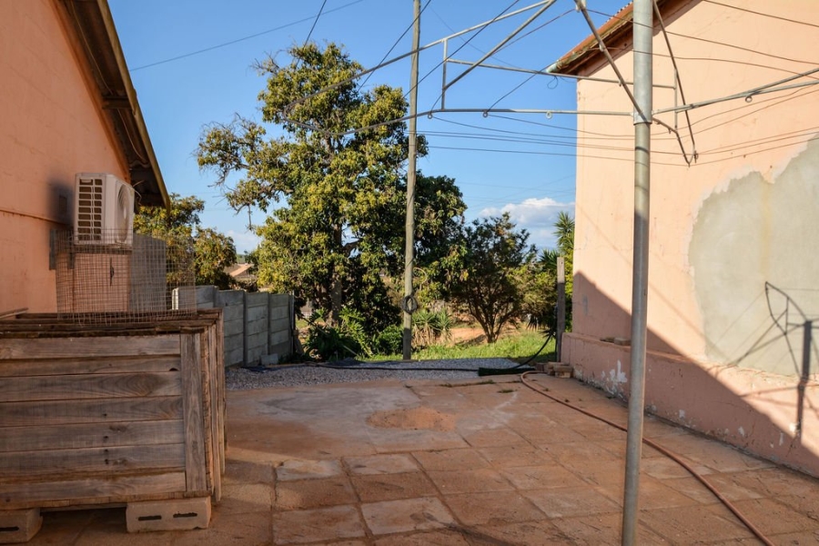 Commercial Property for Sale in Vredendal Rural Western Cape